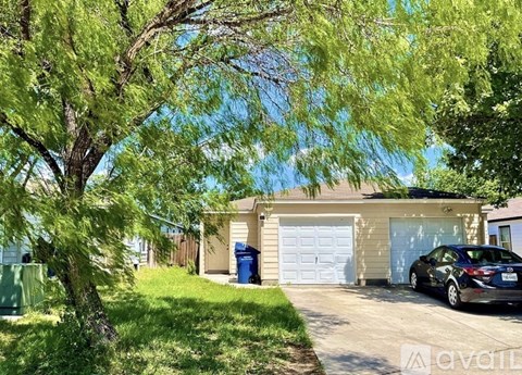 7911 M G Rd 3 Beds Apartment for Rent