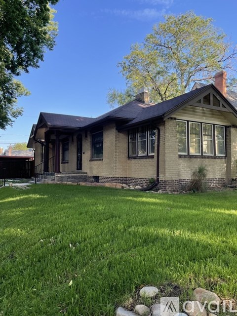 2801 Clermont Street 3 Beds Apartment for Rent