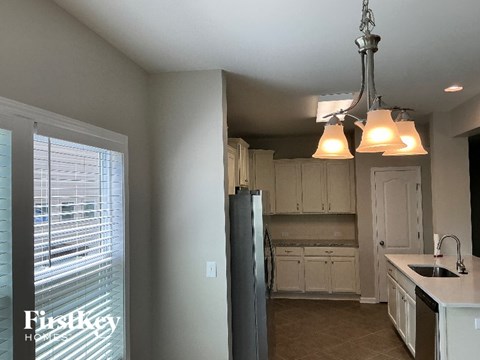 837 Ember Drive 5 Beds Apartment for Rent