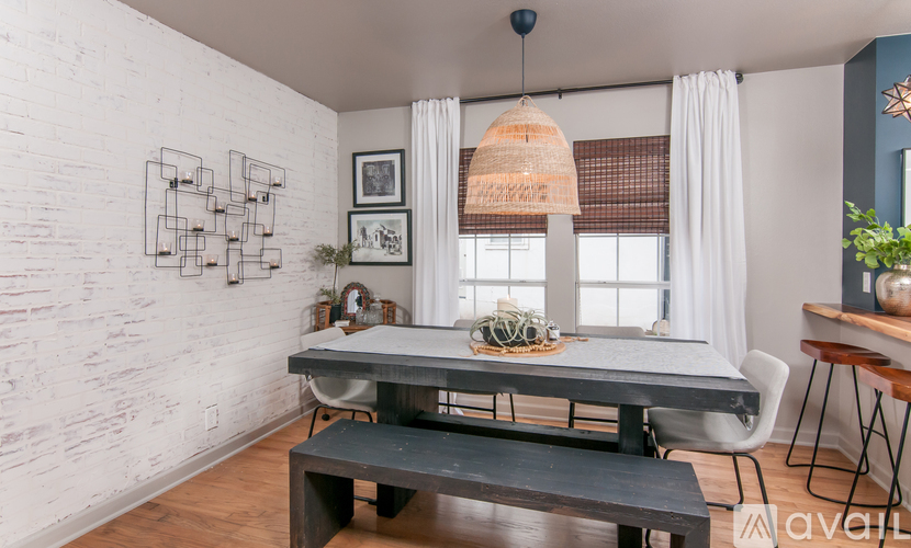 102 Harrison Ave 2 Beds Apartment for Rent - Photo gallery 4