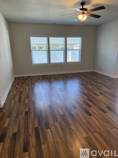 133 Annaberry Lane 3 Beds Single Family Home for Rent - Photo gallery 4