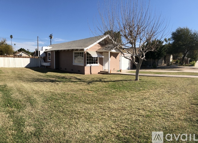 578 Fern Ave 1 Single Family Home for Rent - Photo gallery 4