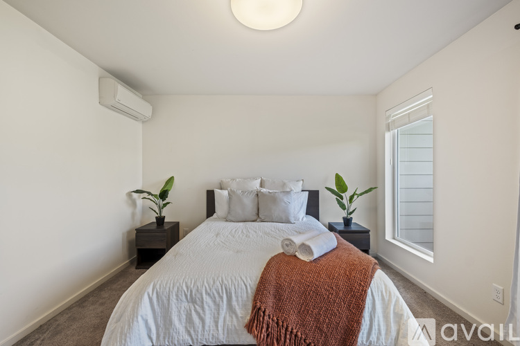 7035 42nd Ave S 3 Beds Apartment for Rent - Photo gallery 5