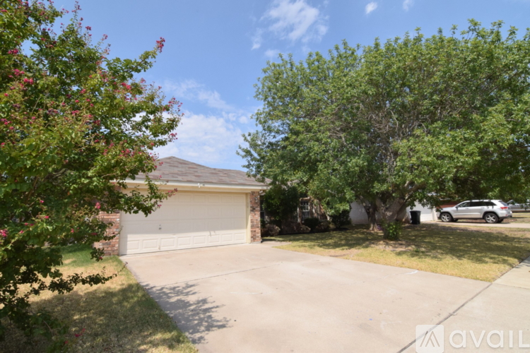 3109 Woodrow Dr 4 Beds Single Family Home for Rent - Photo gallery 2