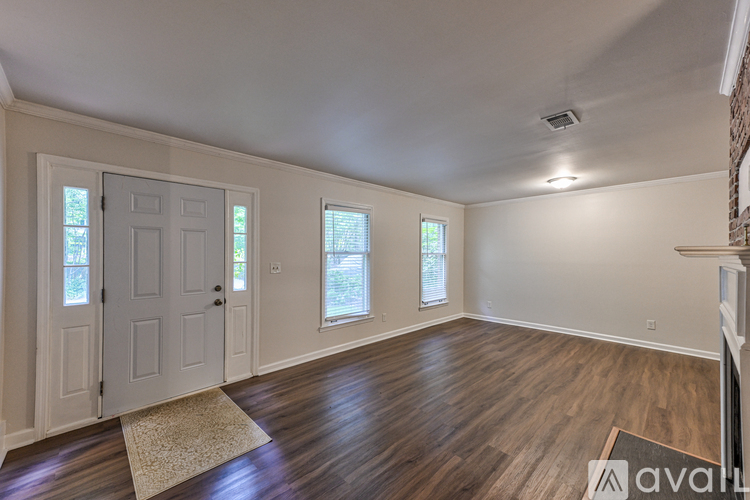 1369 East Rock Springs Road Northeast 2 Beds Townhouse for Rent - Photo gallery 3