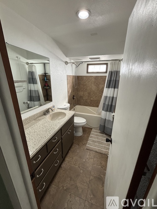 17 Meridian Road 2 Beds Single Family Home for Rent - Photo gallery 3