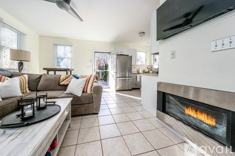 46 Edmar Road 2 Beds Apartment for Rent