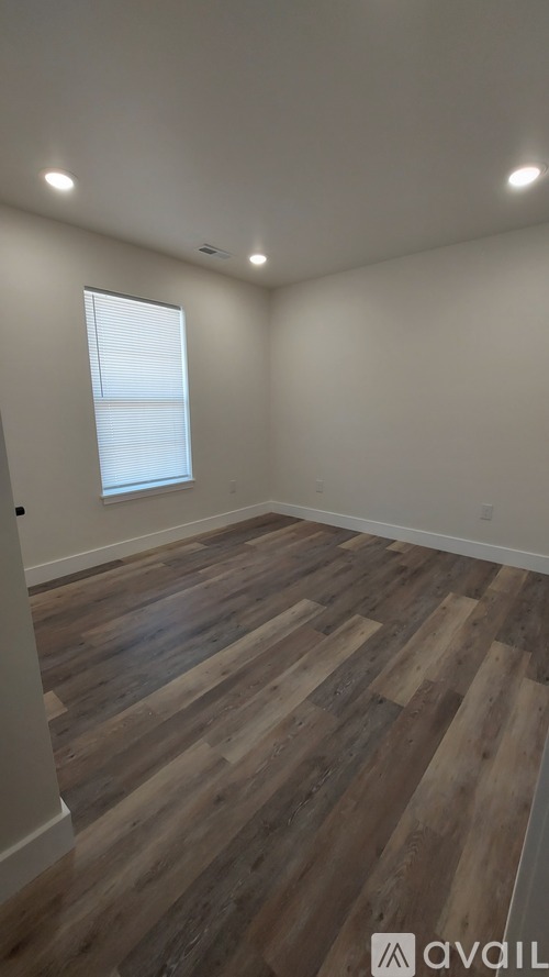 511 Eagle St 3 Beds Townhouse for Rent - Photo gallery 1