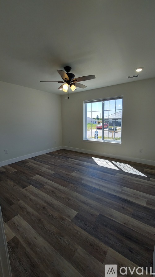 511 Eagle St 3 Beds Townhouse for Rent - Photo gallery 3