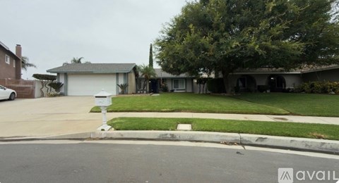 2509 S Canterbury Trail 3 Beds Apartment for Rent