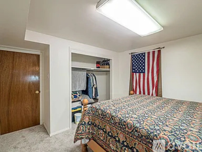 2233 Hall Avenue 1 Apartment for Rent - Photo gallery 4