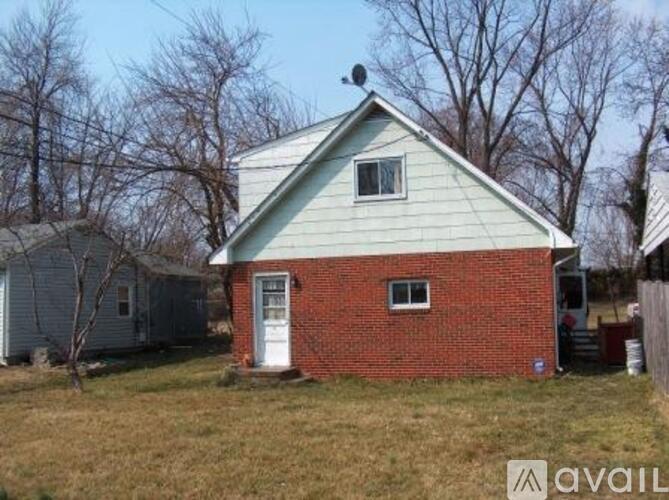 213 A Poplar Ave 2 Beds Single Family Home for Rent - Photo gallery 2