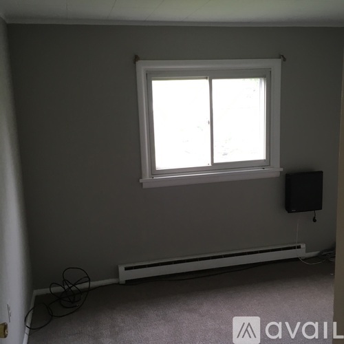 213 A Poplar Ave 2 Beds Single Family Home for Rent - Photo gallery 4