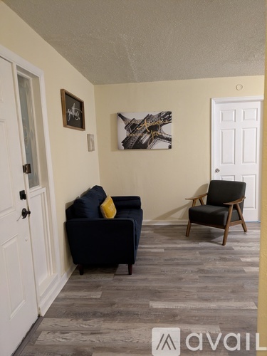 8212 Troxler Dr 3 Beds Single Family Home for Rent - Photo gallery 3