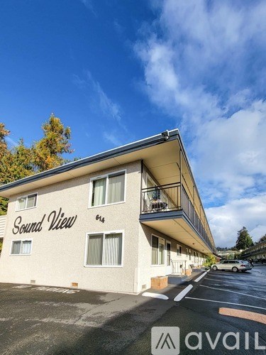 614 6Th Avenue North 1 Apartment for Rent