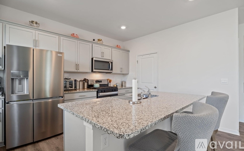 2406 Westwood Avenue West 3 Beds Single Family Home for Rent - Photo gallery 5