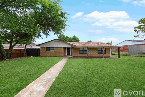 116 W Arlo Rd 3 Beds Apartment for Rent