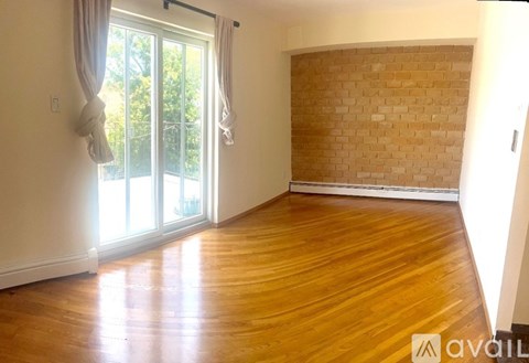 2243 East 38Th Street 4 Beds Apartment for Rent