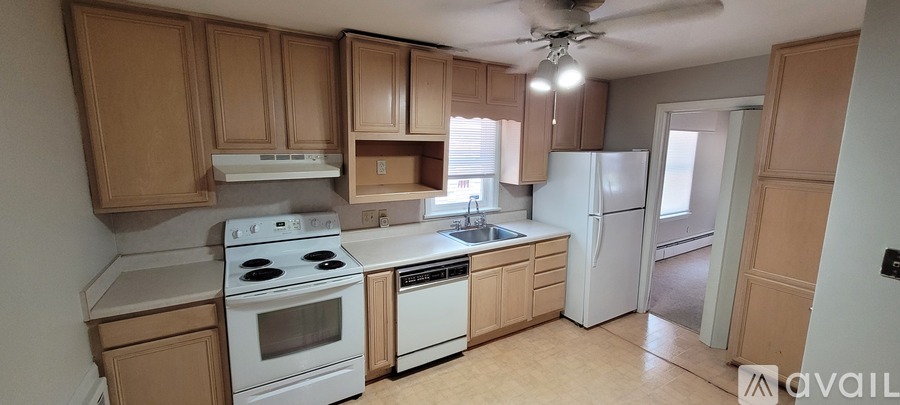 1112 S Benbow Rd 2 Beds Single Family Home for Rent - Photo gallery 2