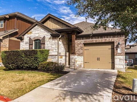 7233 Menchaca Road 3 Beds Apartment for Rent