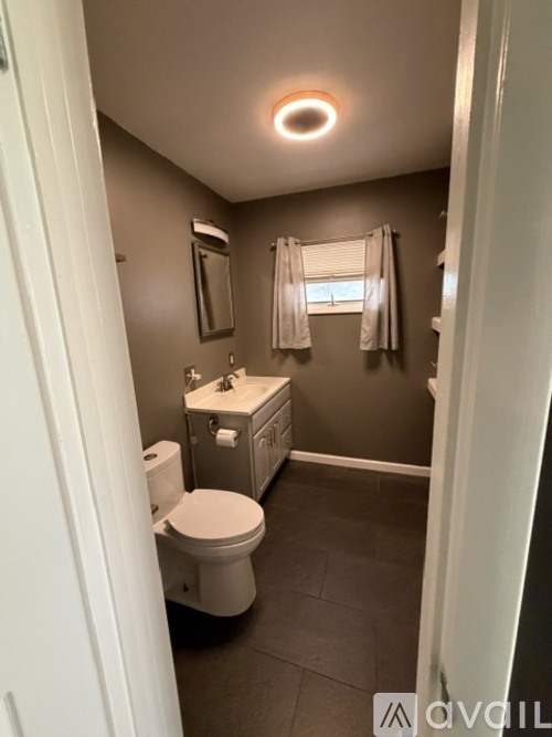 63 W Pine St 3 Beds Apartment for Rent - Photo gallery 3