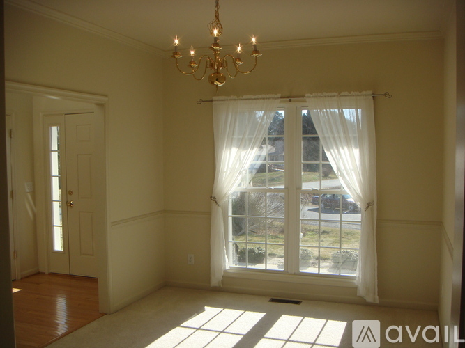 183 Creek Curve Drive 4 Beds Single Family Home for Rent - Photo gallery 2