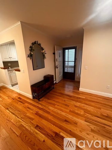 28 Hillside Terrace 1 Condo for Rent - Photo gallery 1