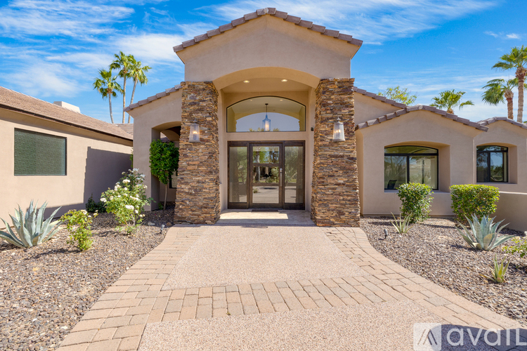 10775 E Sunnyside Dr 5 Beds Single Family Home for Rent - Photo gallery 4