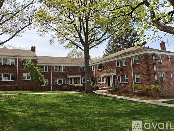 180 Hillside Avenue 2 Beds Condo for Rent - Photo gallery 1