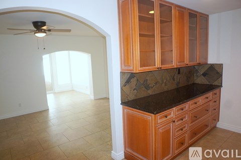 2725 S Azalea Dr 3 Beds Apartment for Rent