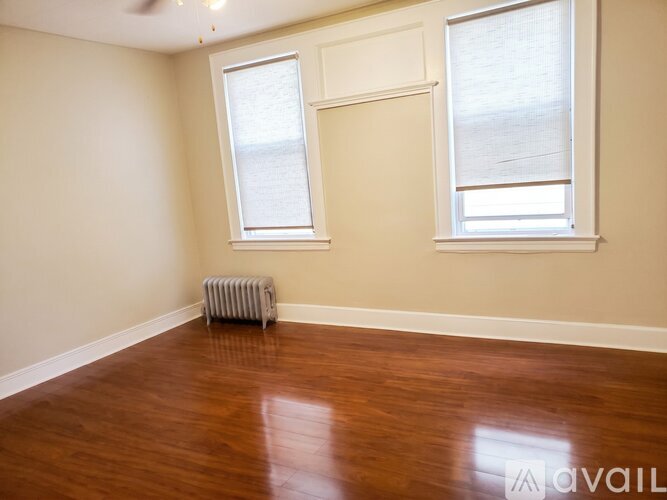 15 Westervelt Pl 3 Beds Apartment for Rent - Photo gallery 2