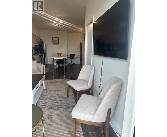 3107 - 29 SINGER COURT 1 Apartment, Condo, Home for Rent - Photo gallery 2