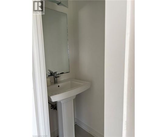 10 PALACE Street Unit# D5 2 Beds Condo, Home, Townhouse for Rent - Photo gallery 5