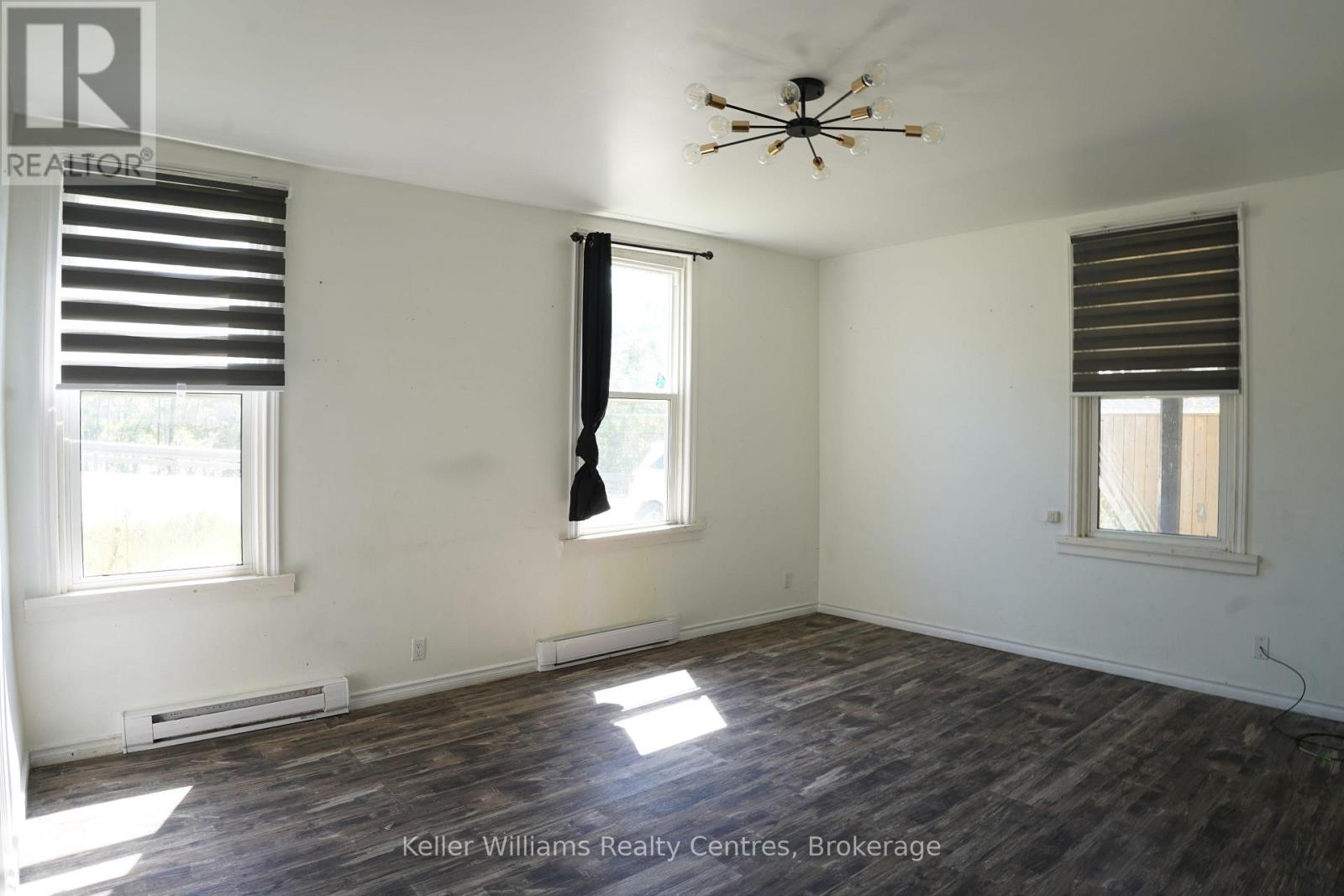 3 bedroom apartment - 726 BERFORD STREET, South Bruce Peninsula 5