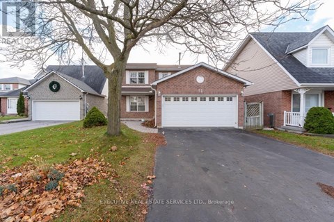UPPER - 11 UPLAND DRIVE 3 Beds Apartment for Rent