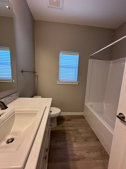 202 Schrute Rd 3 Beds Apartment for Rent
