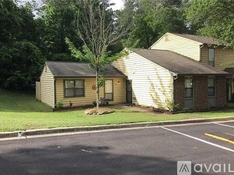 133 Sandalwood Cir 2 Beds Apartment for Rent