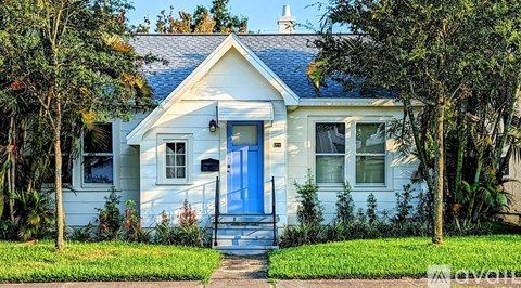 474 30Th Ave N 2 Beds Apartment for Rent