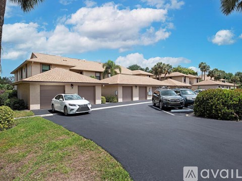 513 Lake Louise Cir 3 Beds Apartment for Rent