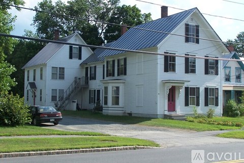 86 Mascoma Street 3 Beds Apartment for Rent