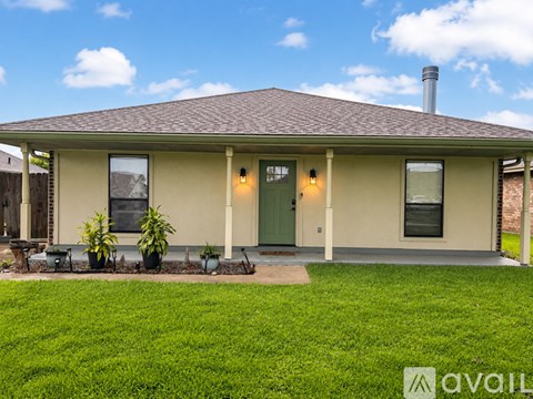 320 Longview Drive 3 Beds Apartment for Rent