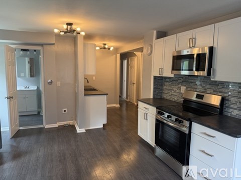 384 Norwich Ave 4 Beds Apartment for Rent