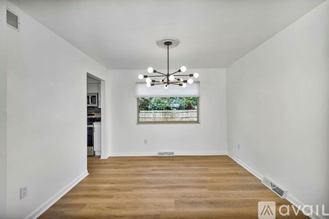 965 Rustic Ct 4 Beds Apartment for Rent