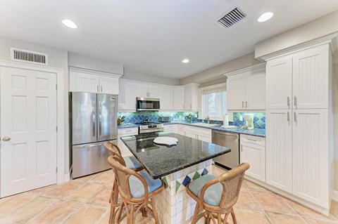 101 Palm Ave. #1 1 Apartment for Rent