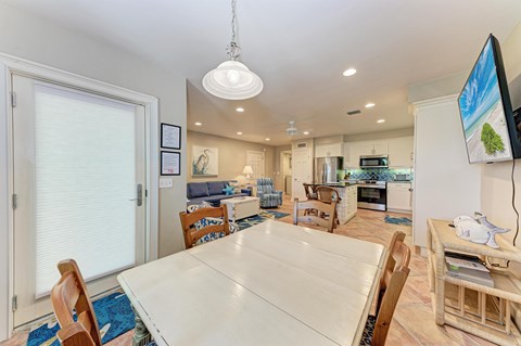 101 Palm Ave. #1 1 Apartment for Rent