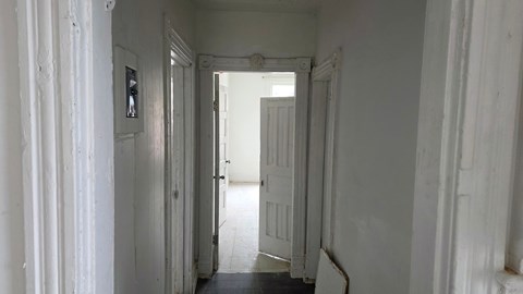1/2 2 Beds Apartment for Rent