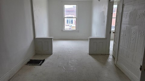 1/2 2 Beds Apartment for Rent