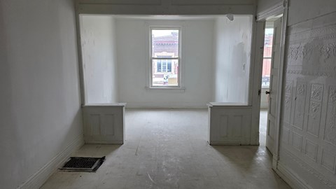 1/2 2 Beds Apartment for Rent
