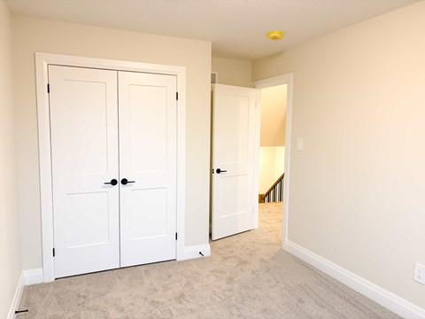 40-2261 Linkway Boulevard 3 Beds Apartment for Rent