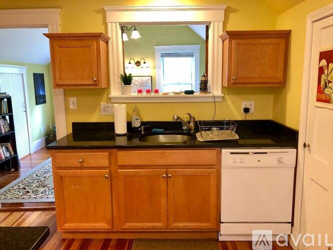 72 Powder House Boulevard 2 Beds Apartment for Rent - Photo gallery 1